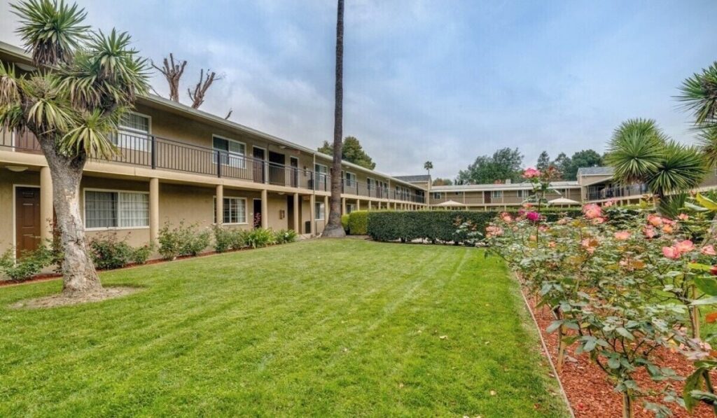 Rose Garden Inn – San Jose Airport - Image 5