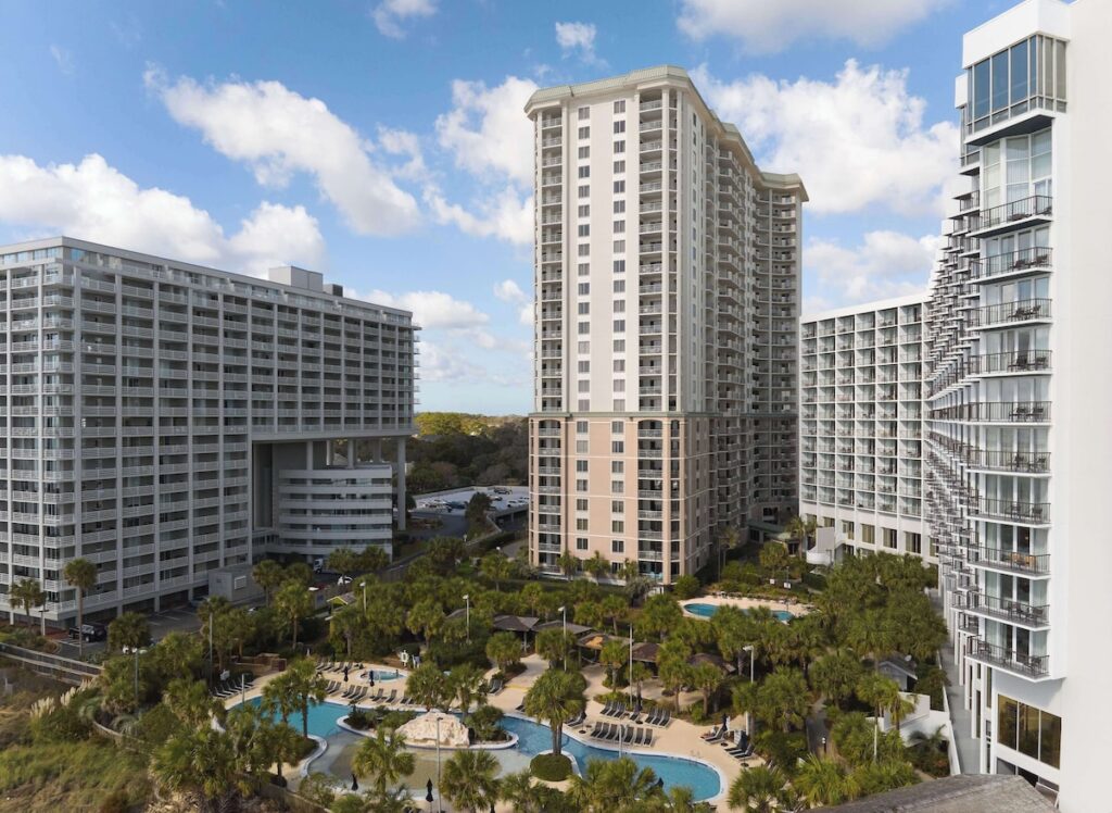 Royale Palms Condominiums - Image 2