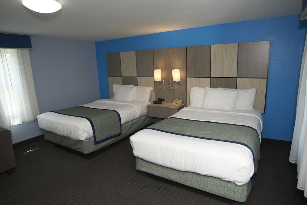 Sandwich Lodge & Resort - Image 4