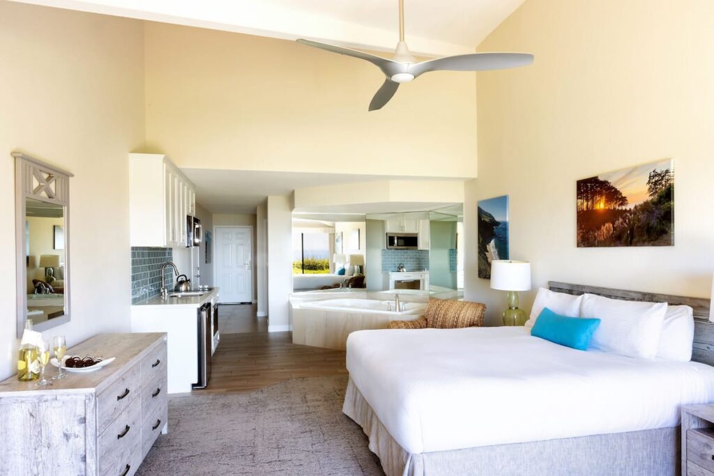 Seascape Beach Resort - Image 2