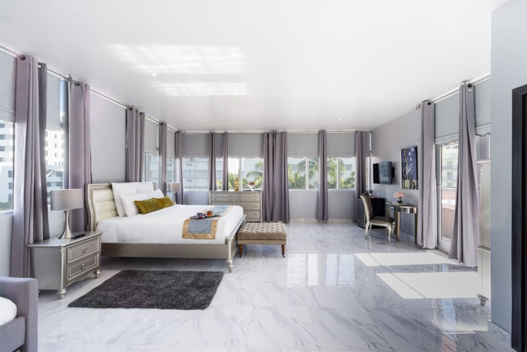 Secret Garden Miami Beach - Image 4