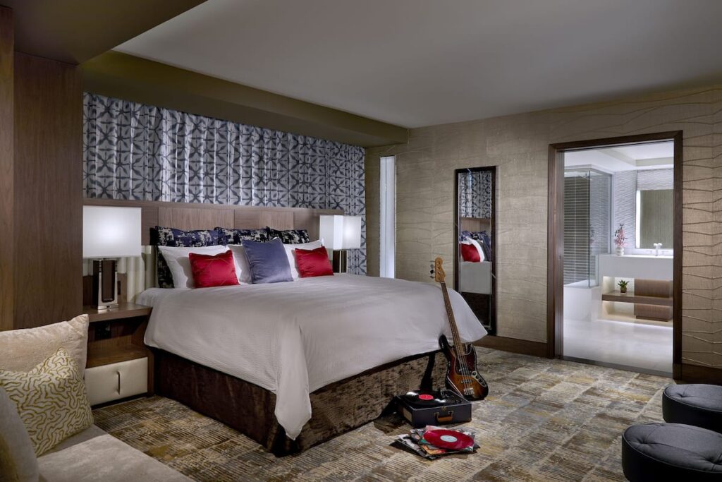 Seminole Hard Rock Hotel & Casino Tampa - Image 4