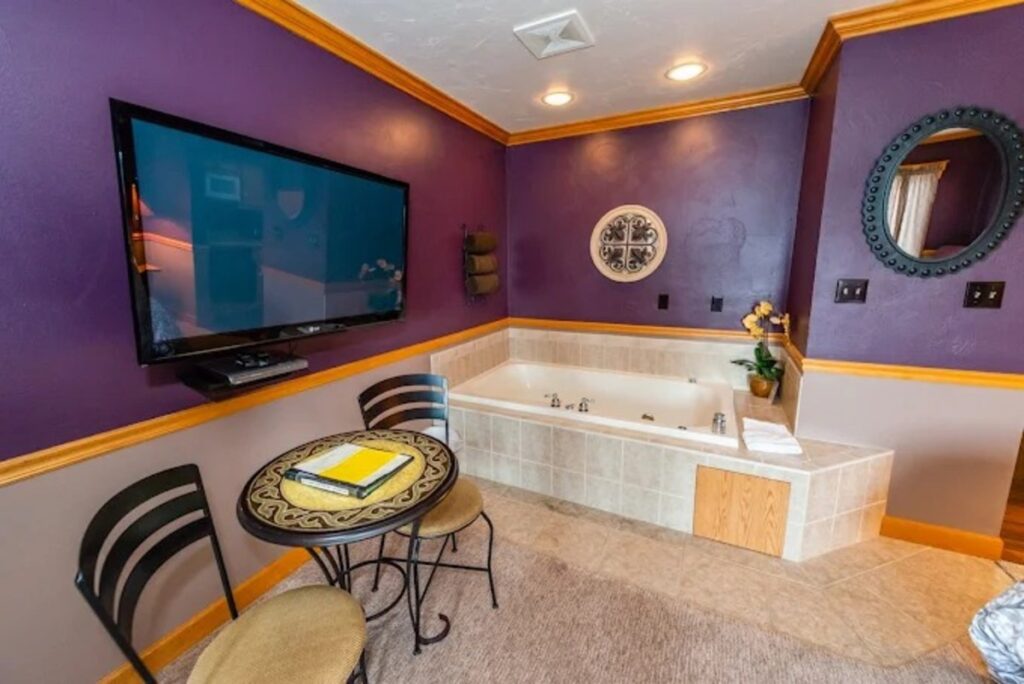 Settlement Courtyard Inn & Lavender Spa - Image 3