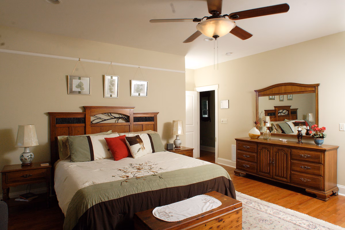 Seven Oaks Bed & Breakfast - Image 3