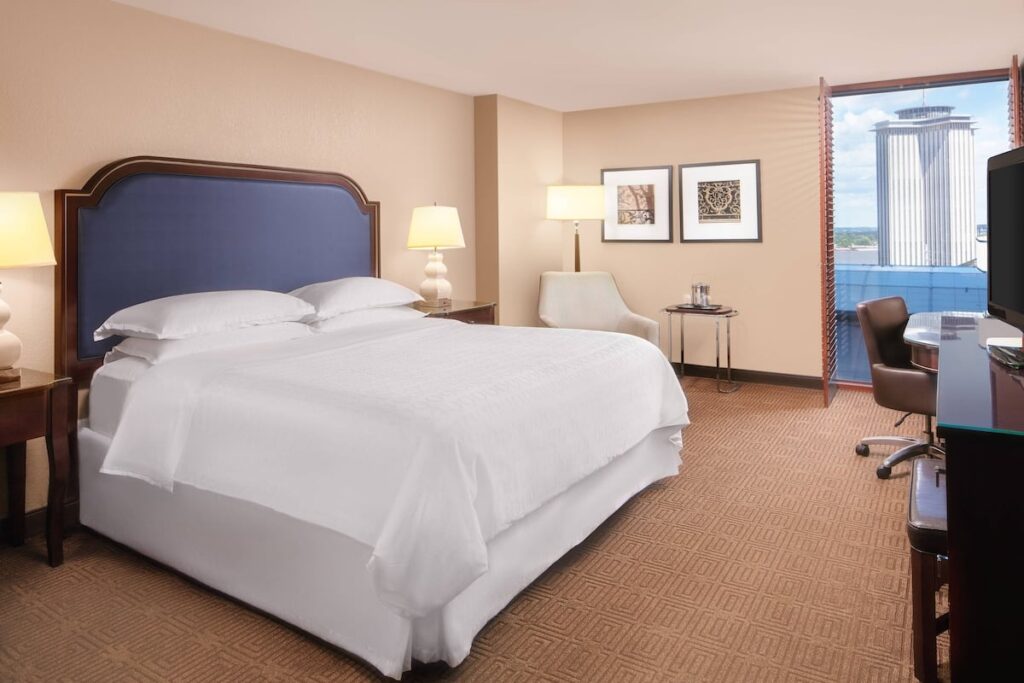 Sheraton New Orleans Hotel - Image 4