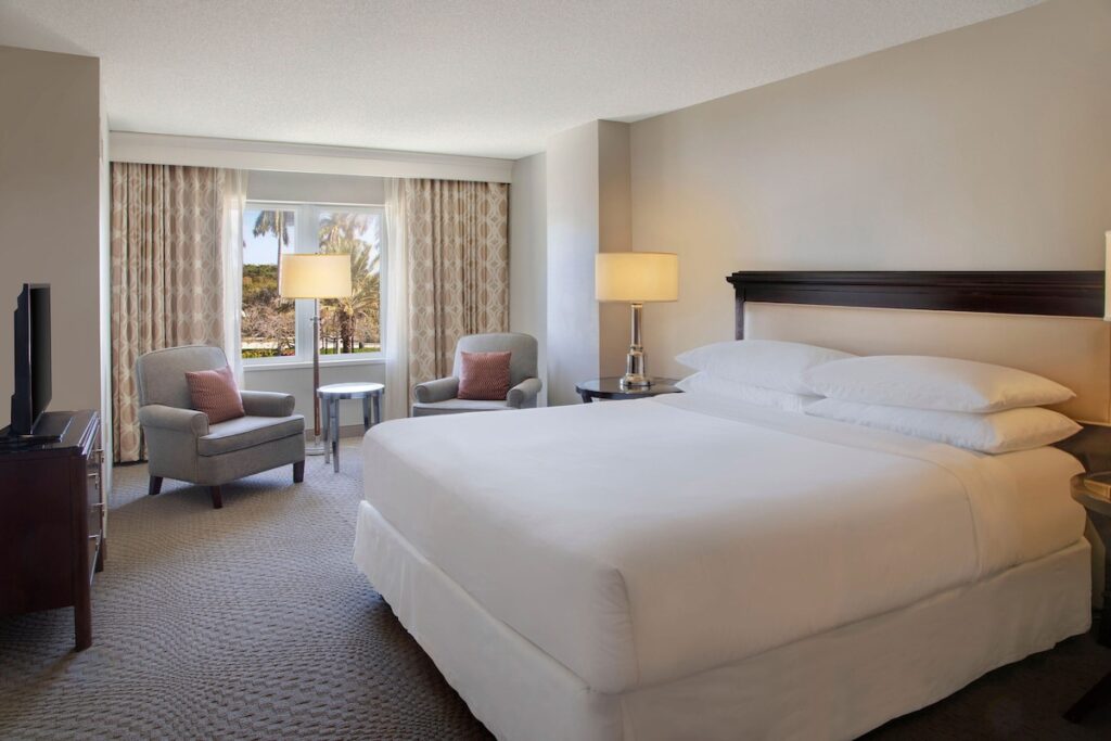 Sheraton® Suites Fort Lauderdale West - Image 3