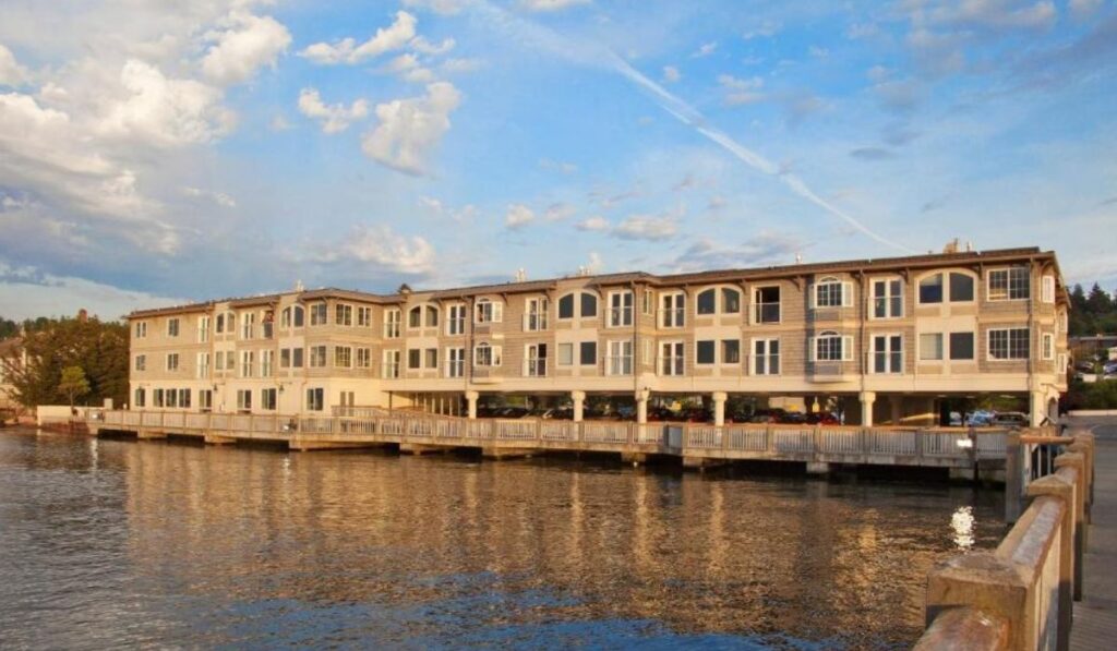 Silver Cloud Hotel – Mukilteo Waterfront - Image 4