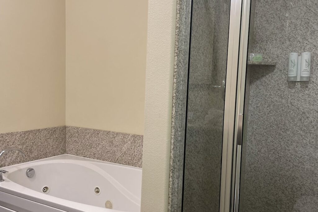Sleep Inn & Suites Round Rock – Austin North - Image 1