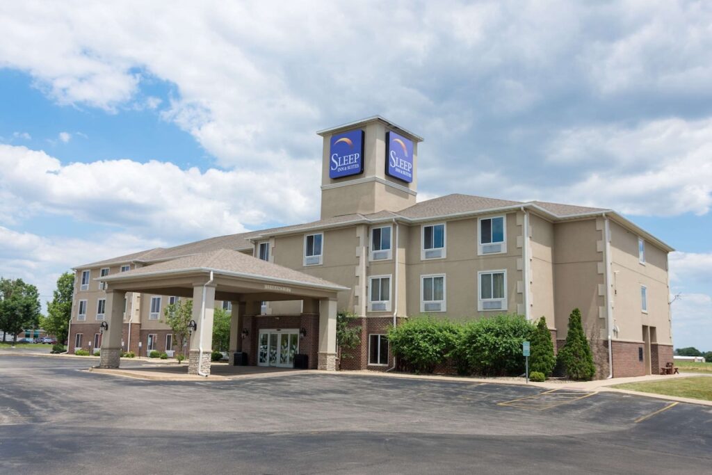 Sleep Inn & Suites Washington near Peoria - Image 4