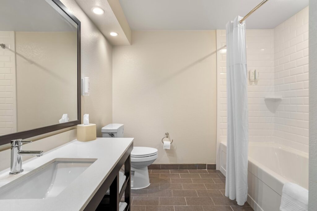 Sleep Inn & Suites at Concord Mills - Image 1