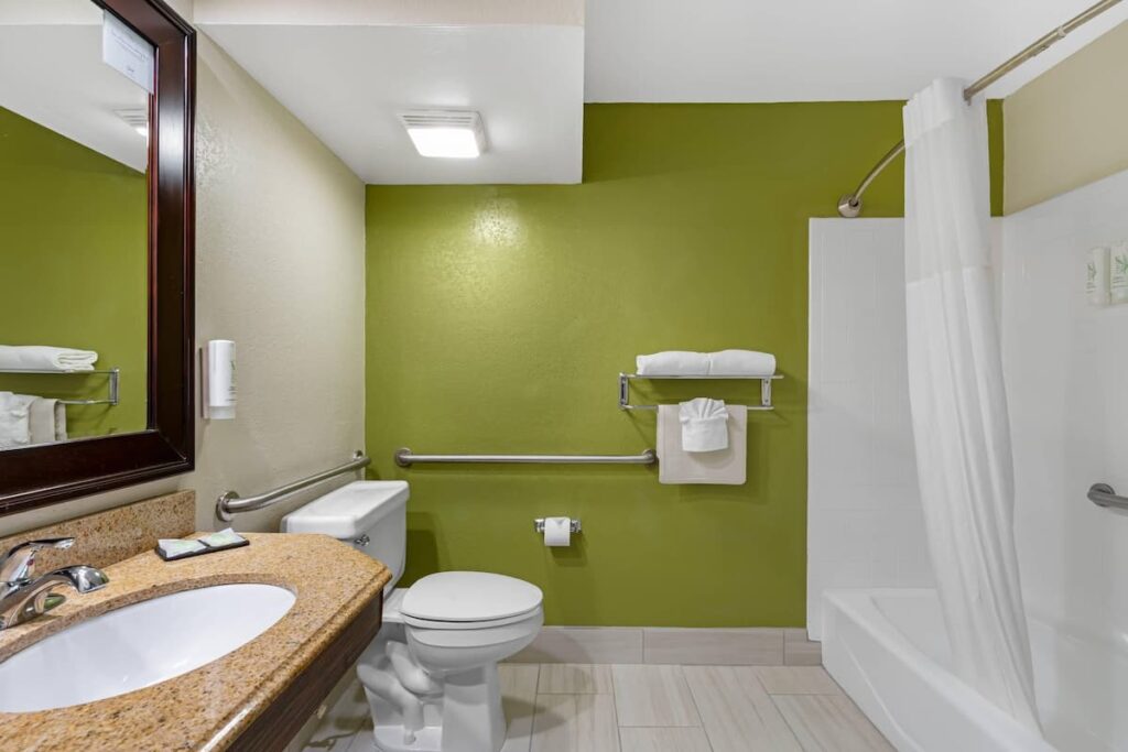 Sleep Inn near Busch Gardens/USF - Image 2