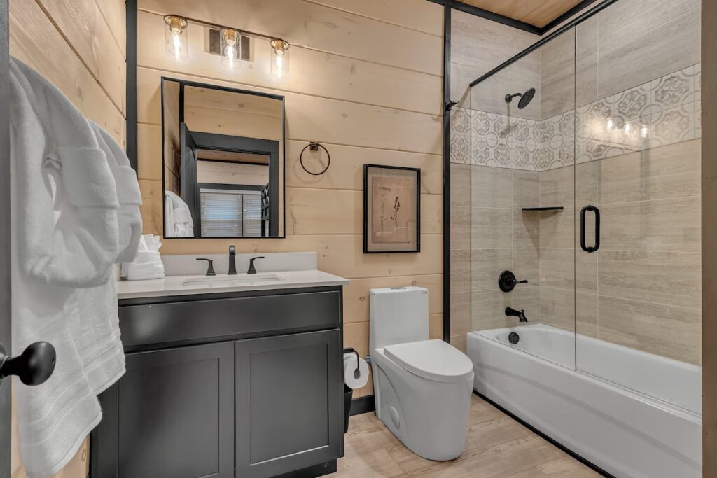 Smith Creek Resort - Image 1