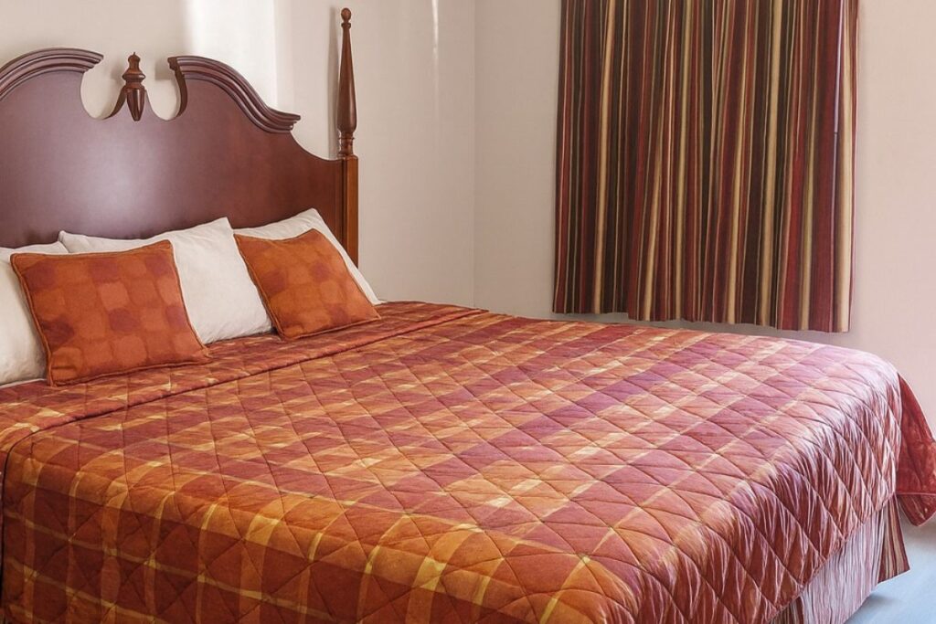 Smoky View Inn - Image 2