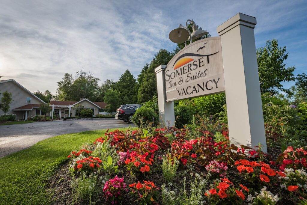 Somerset Inn & Suites - Image 3