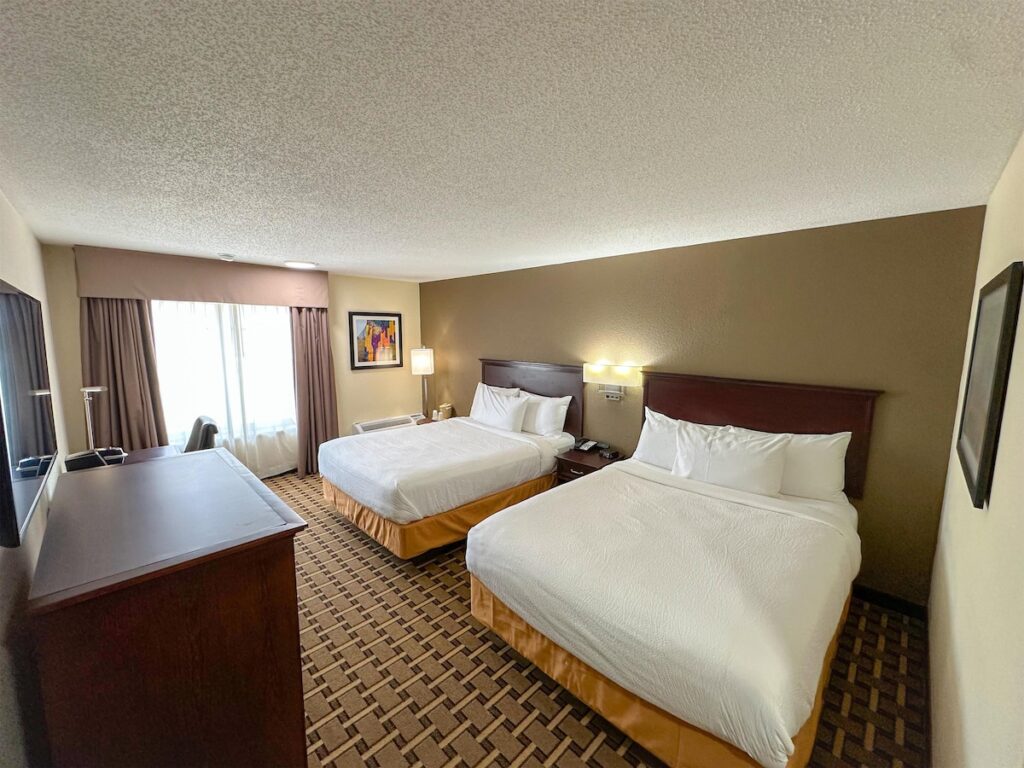 Sonesta Essential Hotels Overland Park - Image 3