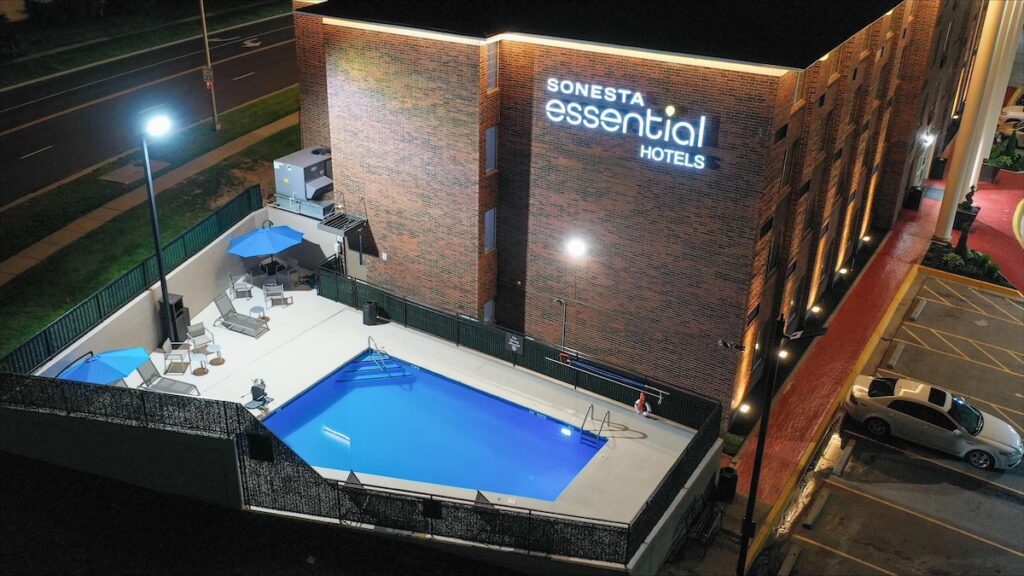 Sonesta Essential Hotels Overland Park - Image 4