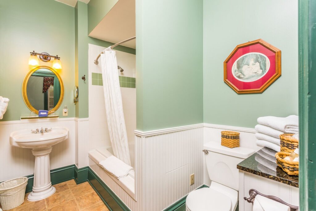 Spencer House Inn Bed & Breakfast - Image 1