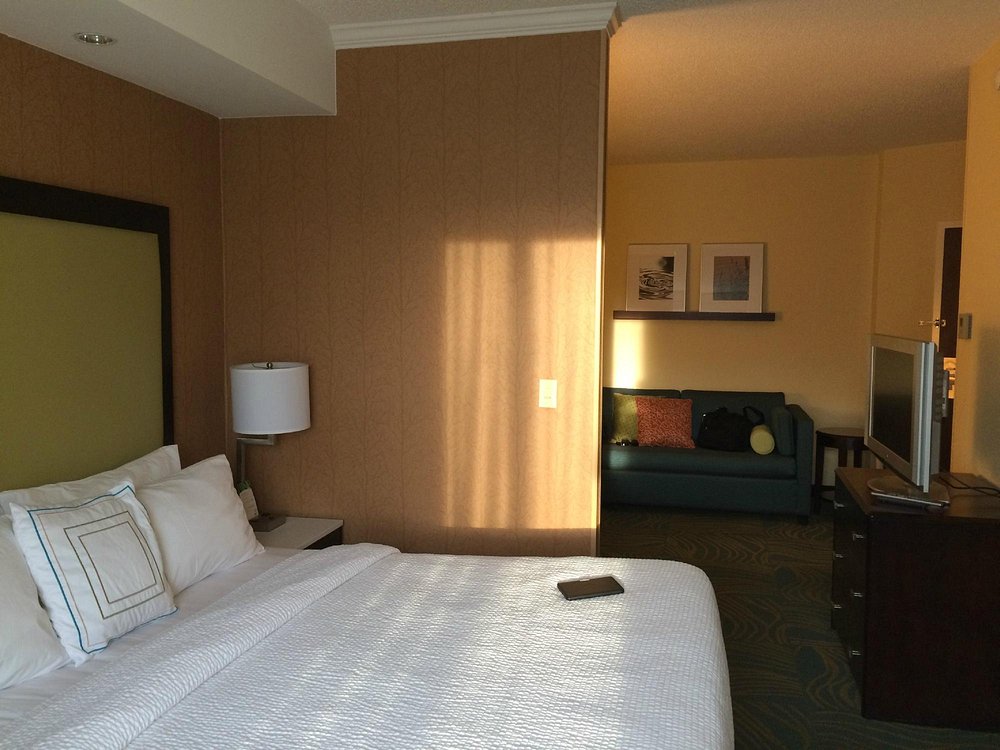 SpringHill Suites Charlotte Lake Norman/Mooresville - Image 3