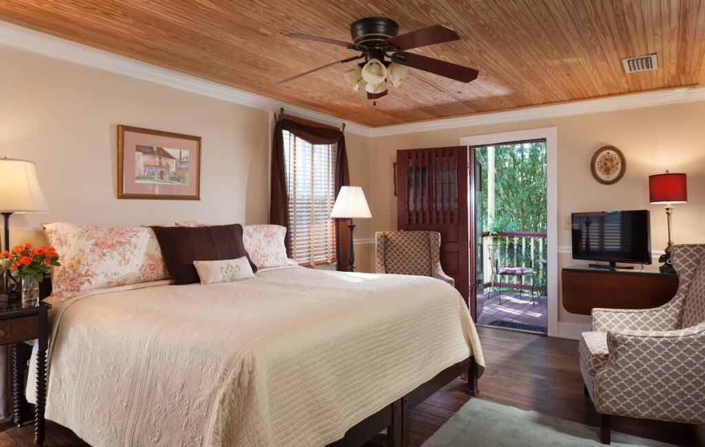 St Francis Inn - Image 3