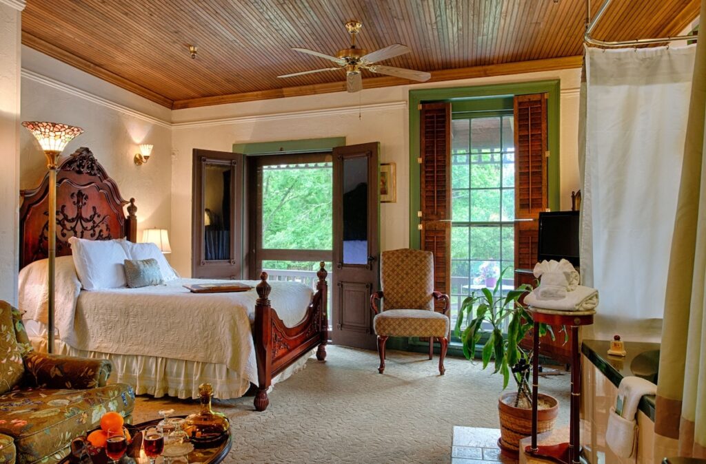 St Francis Inn - Image 4