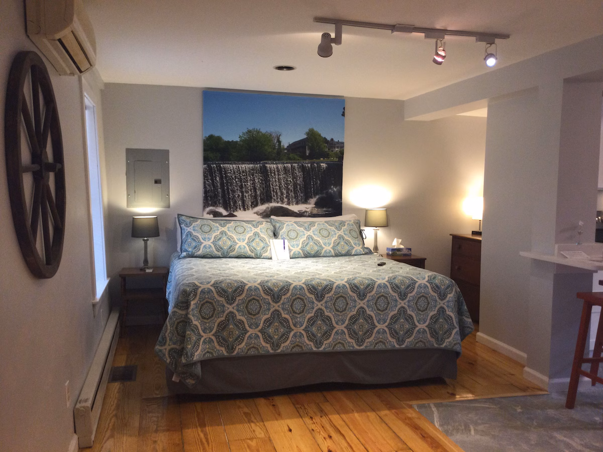 Stagecoach House Inn - Image 3