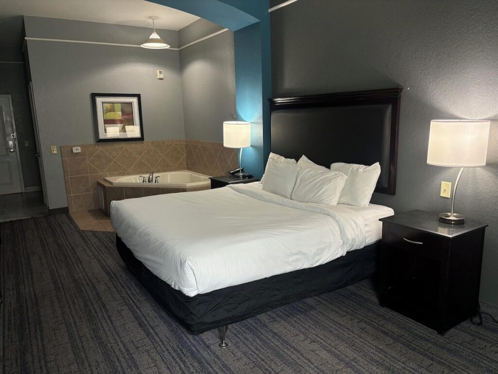 Stay Express Inn & Suites – Mobile AL - Image 1