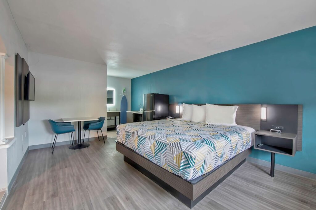 Studio 6 Jackson, MS – I-55 - Image 3