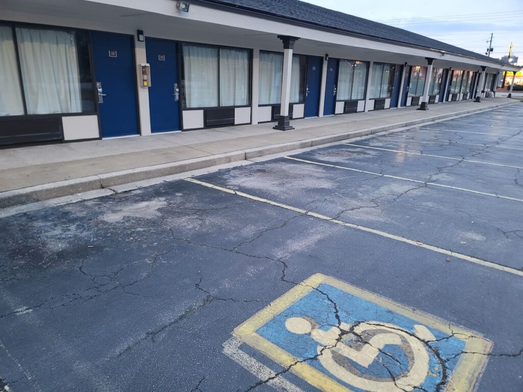 Studio 6 Suites Hinesville, GA - Image 5