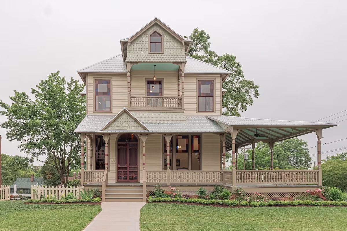 Summit Street Inns - Image 2