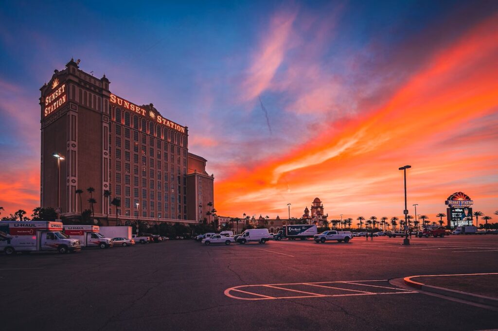 Sunset Station Hotel & Casino - Image 2