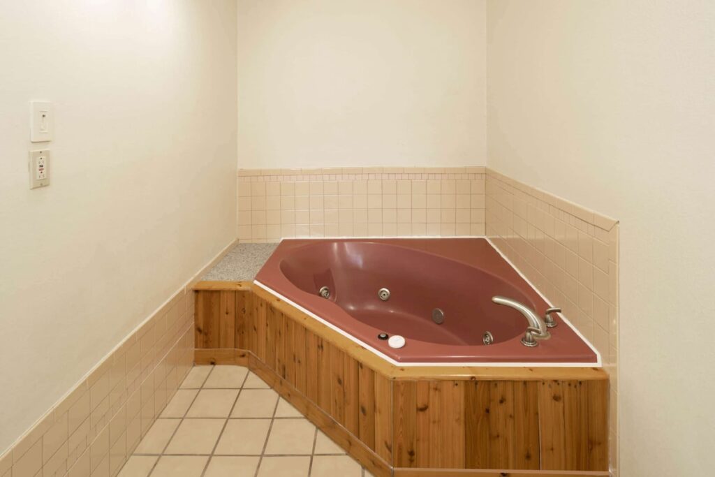 Super 8 by Wyndham Cleveland