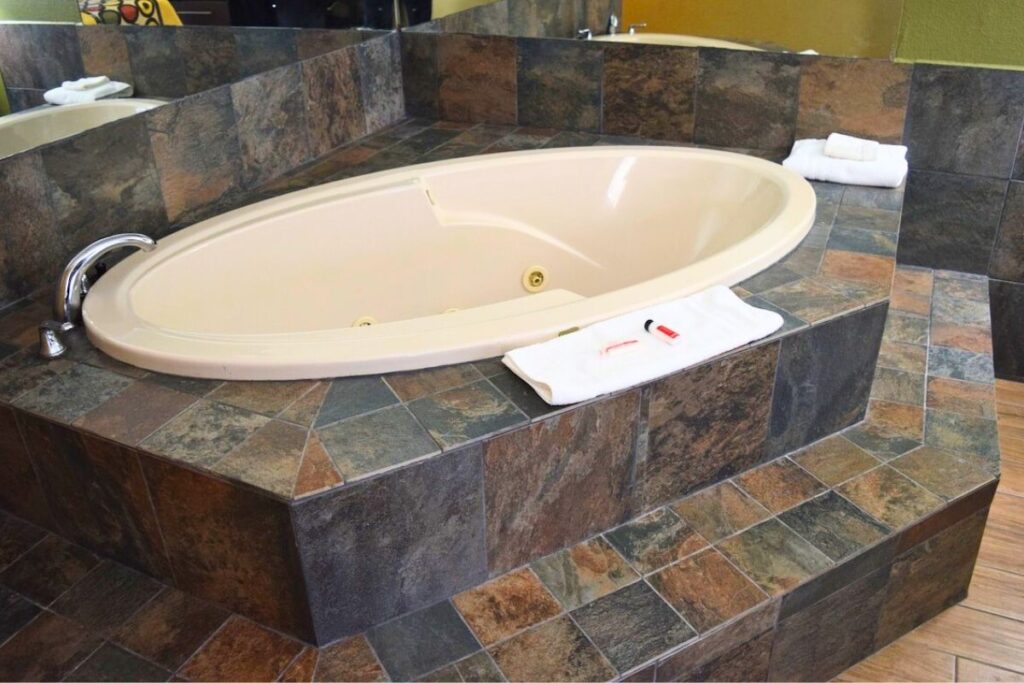 Super 8 by Wyndham Paragould - Image 1