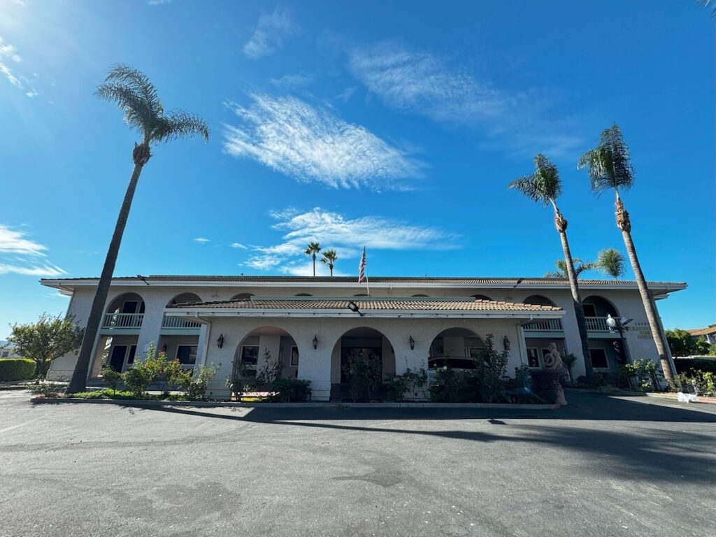 SureStay by Best Western Morgan Hill - Image 5