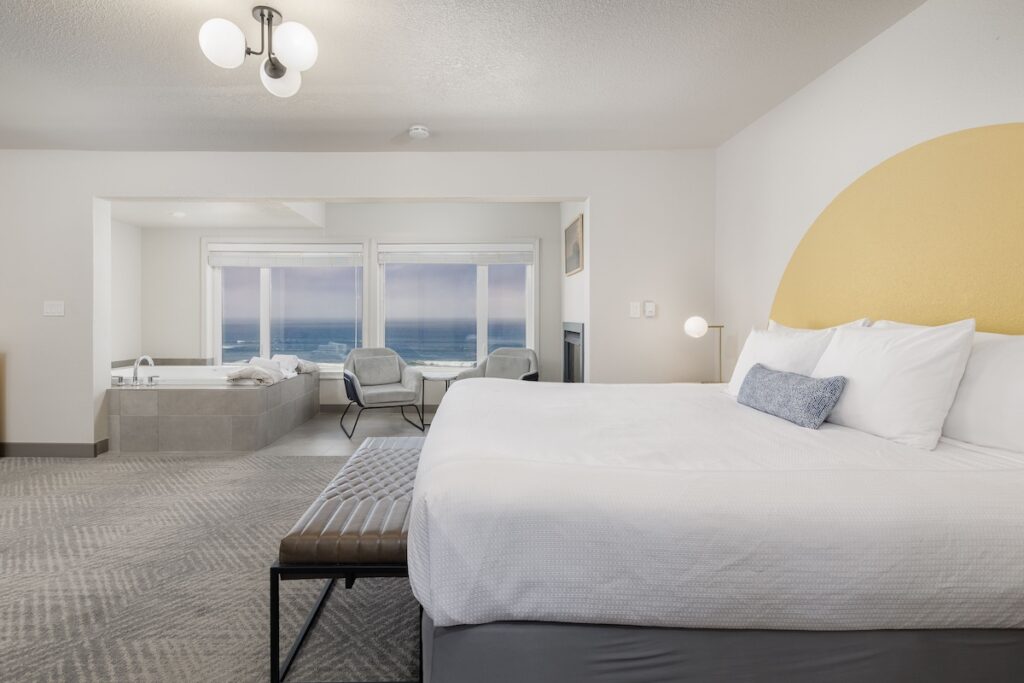 Surfland Hotel - Image 3