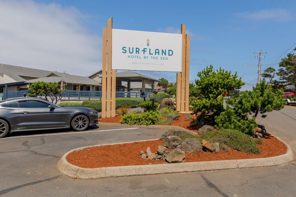 Surfland Hotel - Image 5