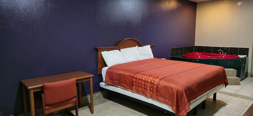 Texas Inn and Suites RGV - Image 4