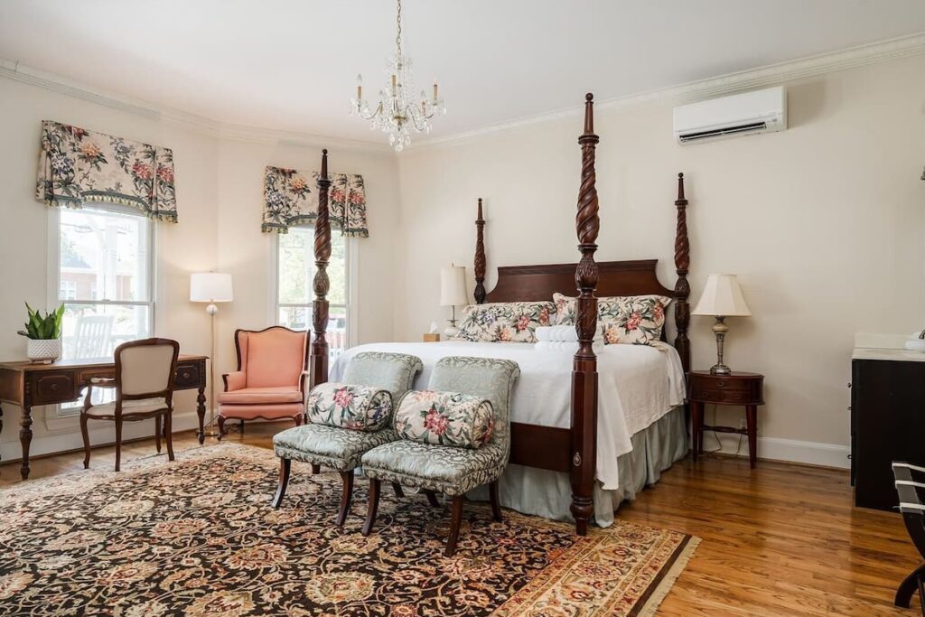 The 1425 Inn - Image 3