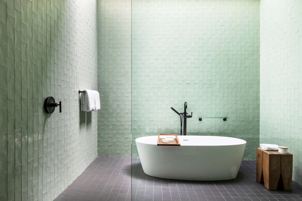 The Alexis Royal Sonesta Hotel Seattle - Image 2