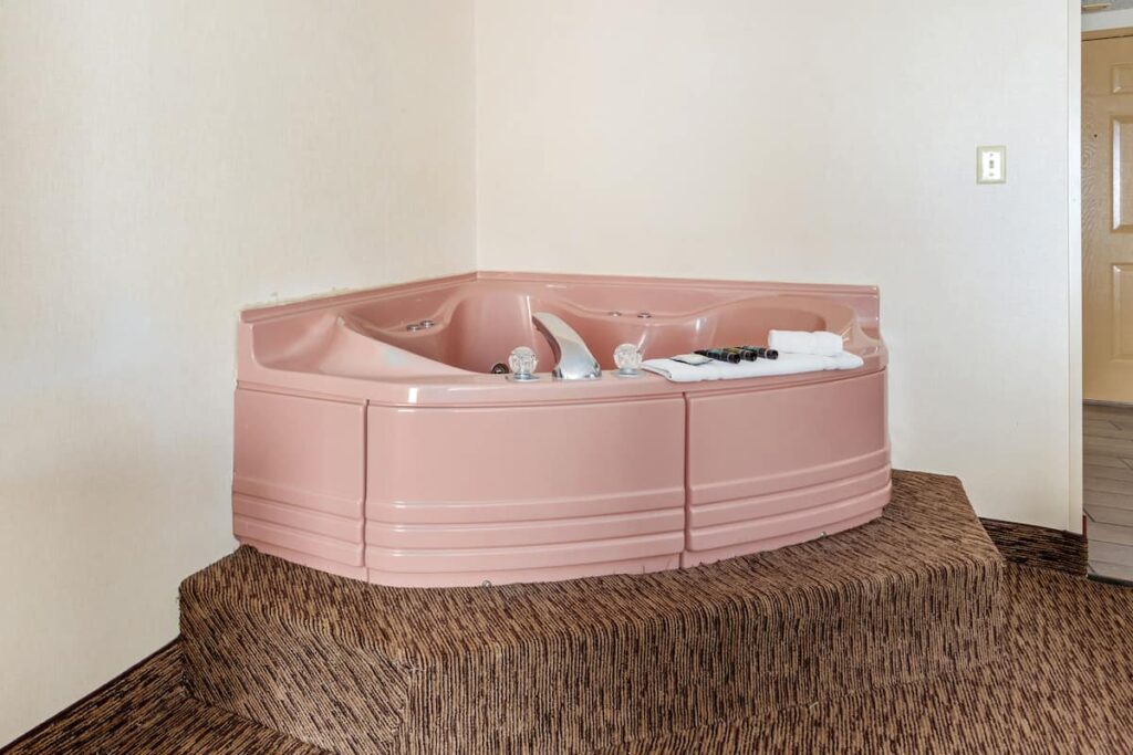 The Americana Hotel - Image 1