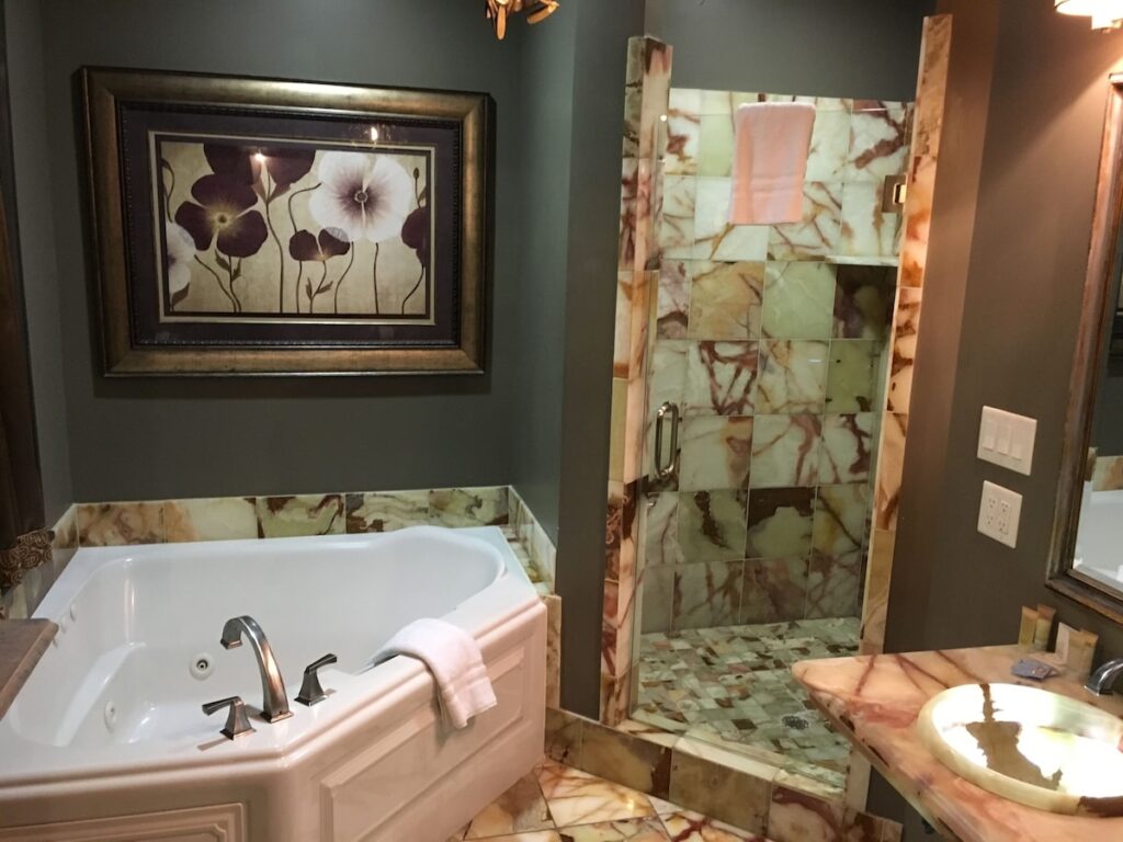 The Campbell Hotel - Image 2