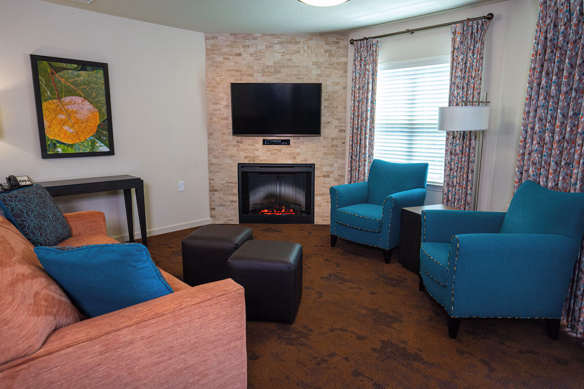 The Colonies at Williamsburg - Image 3