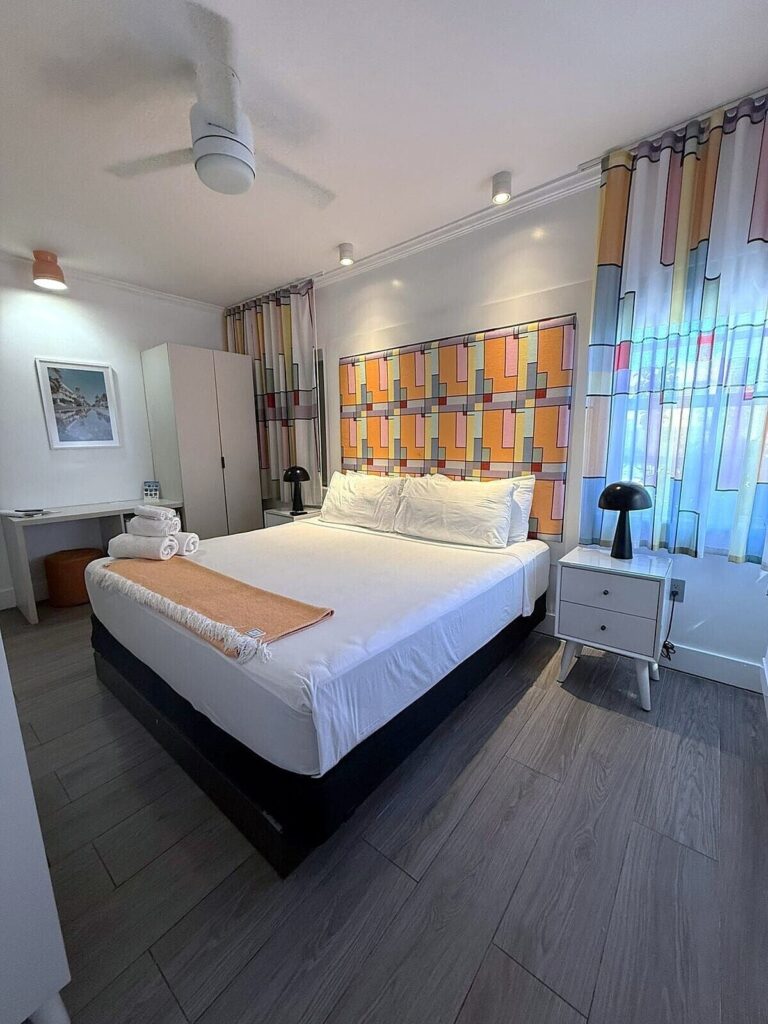 The Cove by Renzzi - Image 2