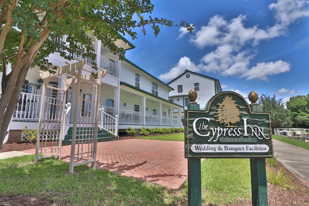The Cypress Inn Bed & Breakfast - Image 2