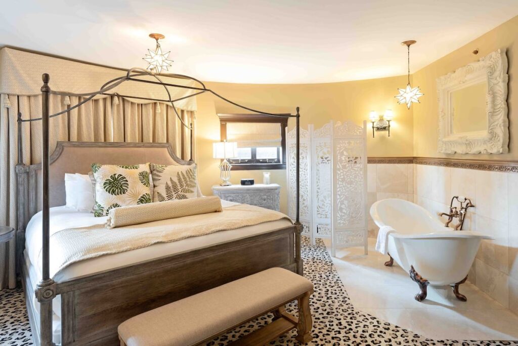 The Detroit Club - Image 3