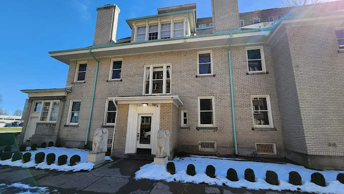 The Edward Buffalo - Image 2