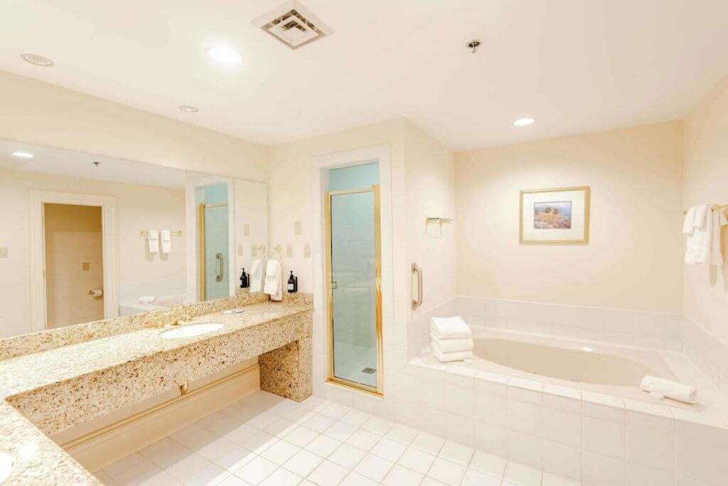 The Founders Inn and Spa, Tapestry Collection by Hilton - Image 1