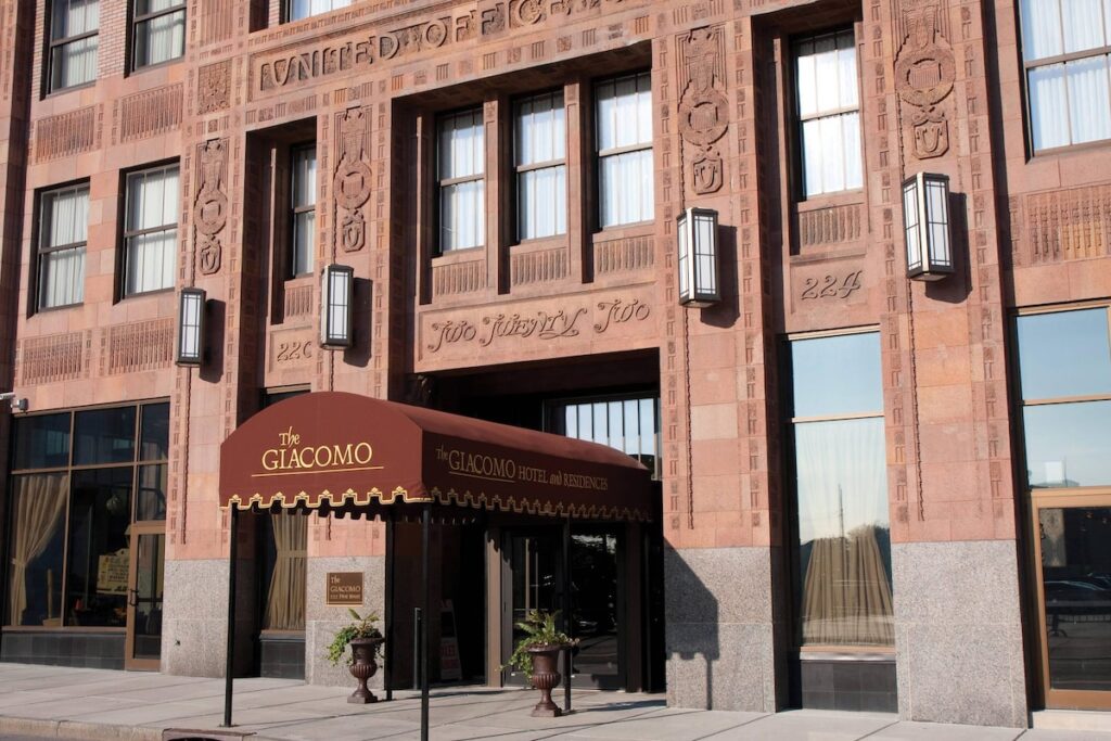 The Giacomo, an Ascend Collection Hotel - Image 2