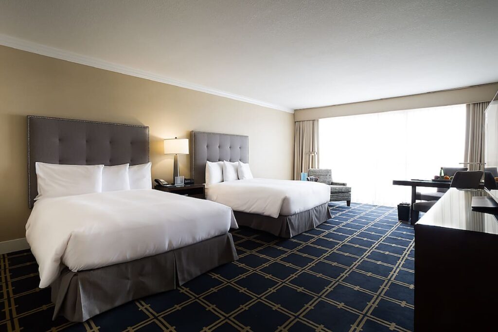 The Grand Hotel - Image 4