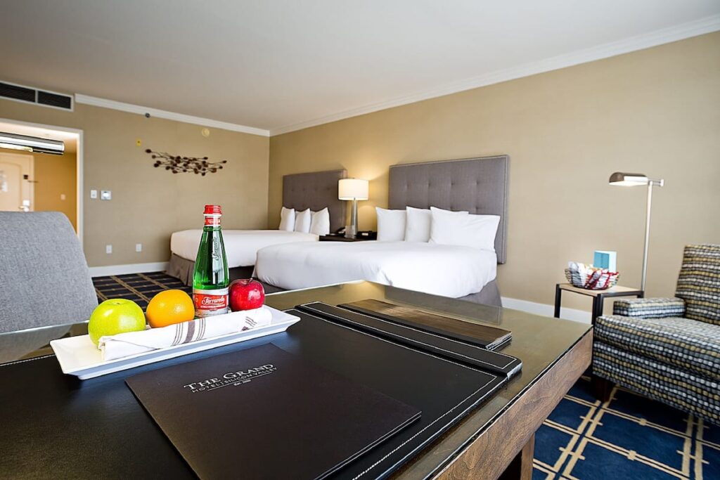 The Grand Hotel - Image 3