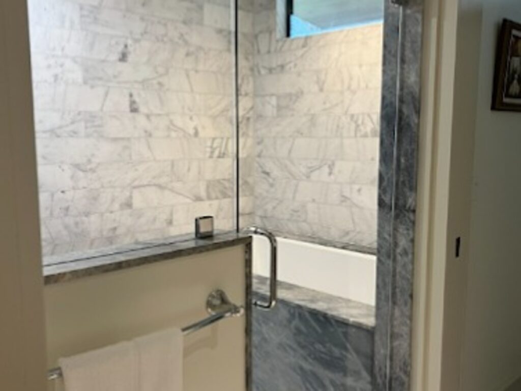 The Horse Shoe Farm - Image 2